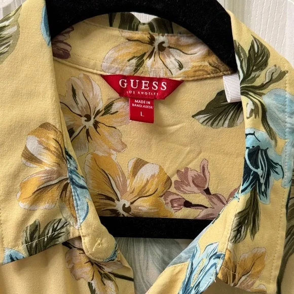 Guess Men's Tropical Floral Shirt - Yellow and Blue - Picture 2 of 4